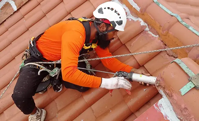 Professiona Roof Leak Repair Work
